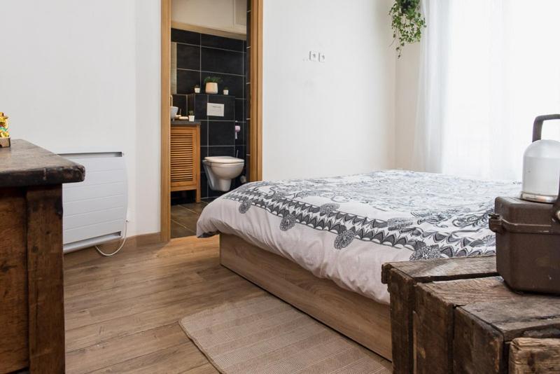 Charming One-Of-A-Kind Apartment. Сент-Уен Екстериор снимка